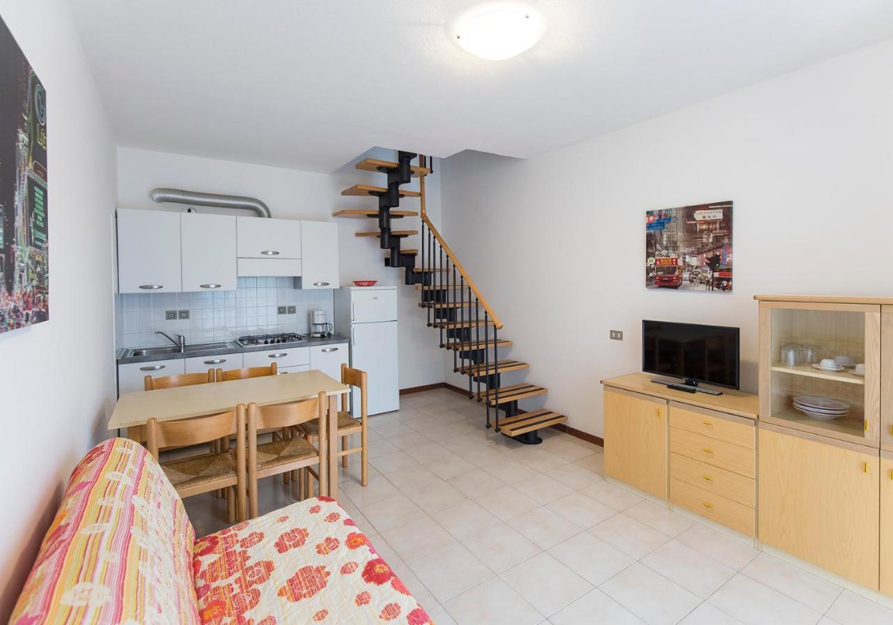 카오를레 Apartament With Swimming Pool 아파트 외부 사진
